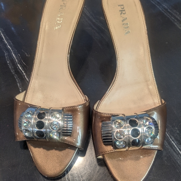 Prada slides size 36.5 with ornate jewel like detail - Picture 8 of 10
